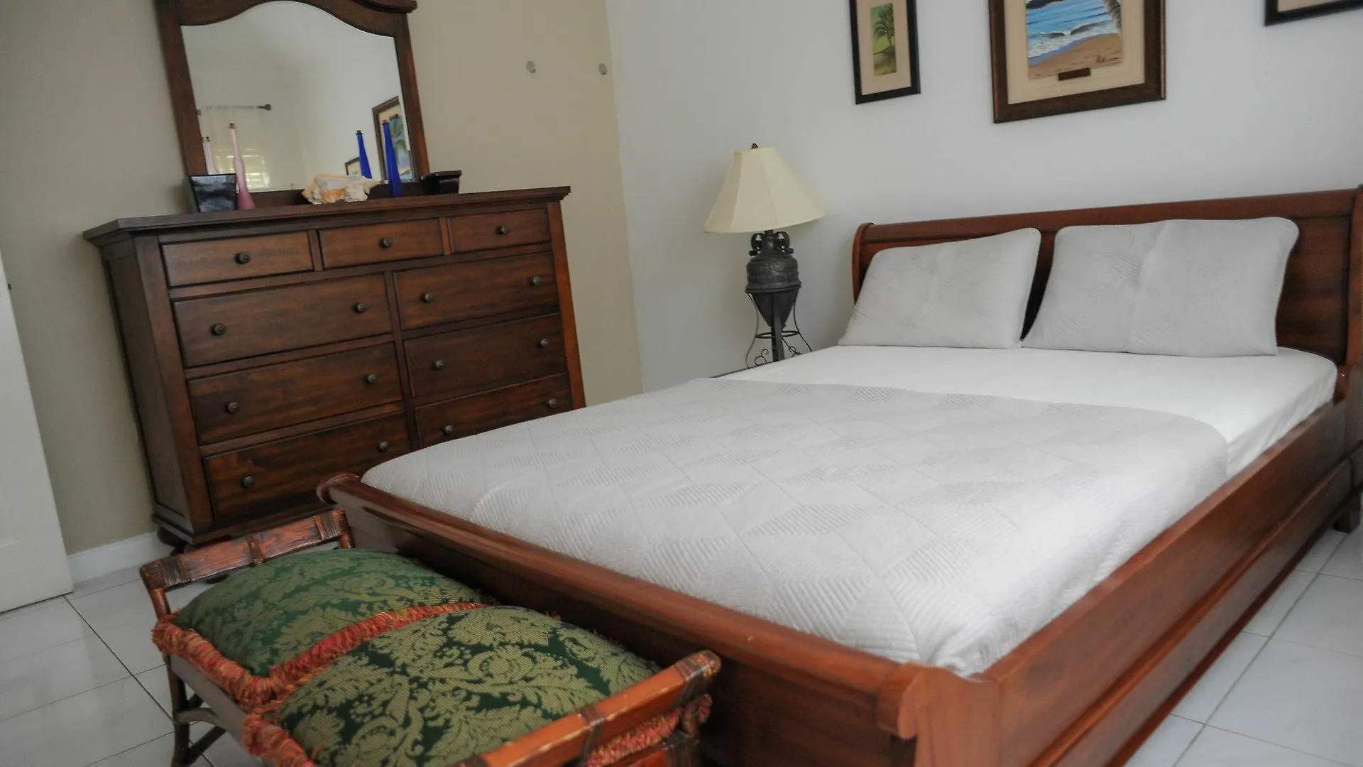 蒙特哥贝 Country Club Mangowalk Townhouse酒店 3*,