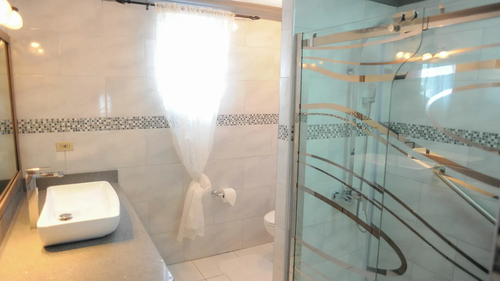 蒙特哥贝 Country Club Mangowalk Townhouse酒店