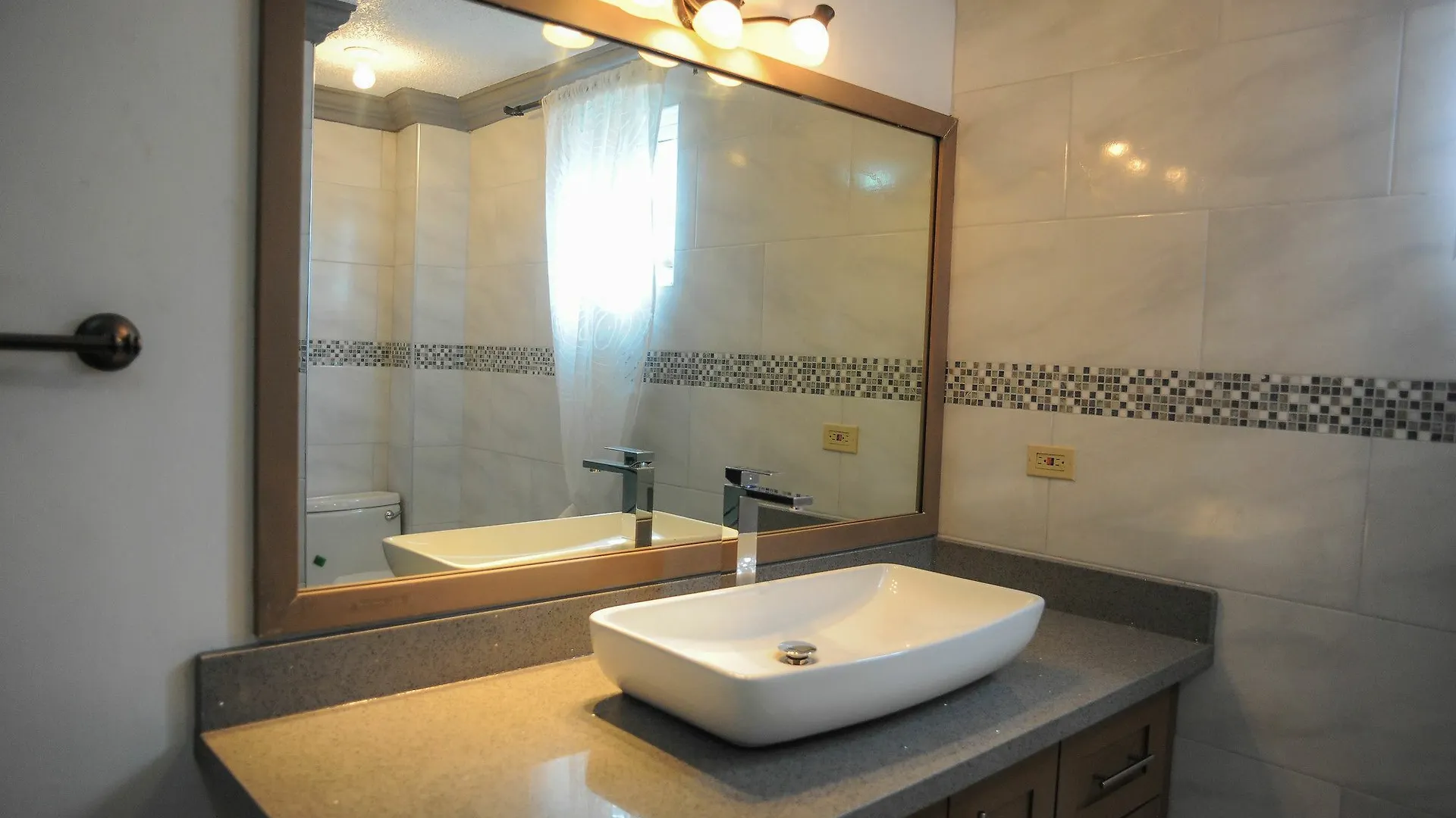 蒙特哥贝 Country Club Mangowalk Townhouse酒店 牙买加